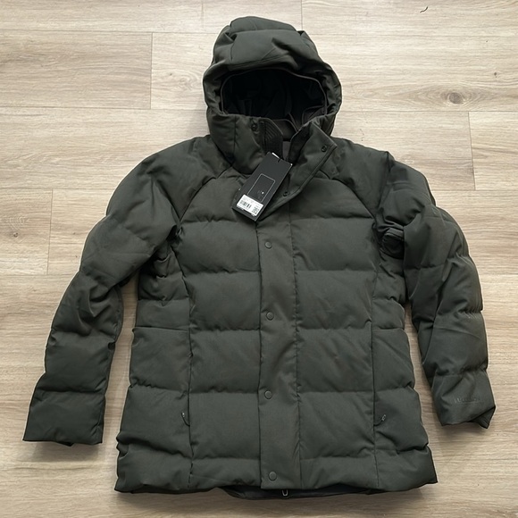 Lululemon Wunder Puff 600-Down-Fill Jacket
Tech Canvas - Picture 8 of 13